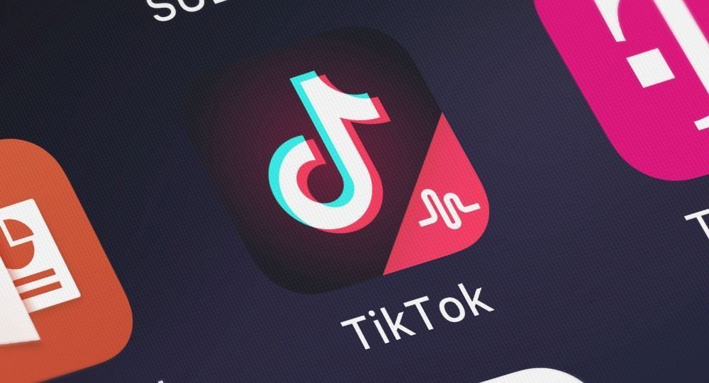 TikTok日活降至8220万